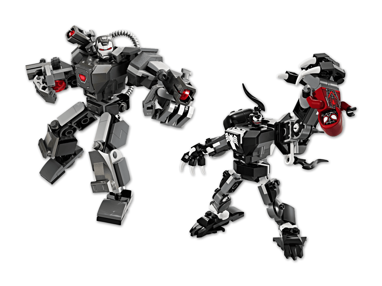 Zwei Transformers-Roboter, einer größer und grauer, der andere kleiner und dunkler.