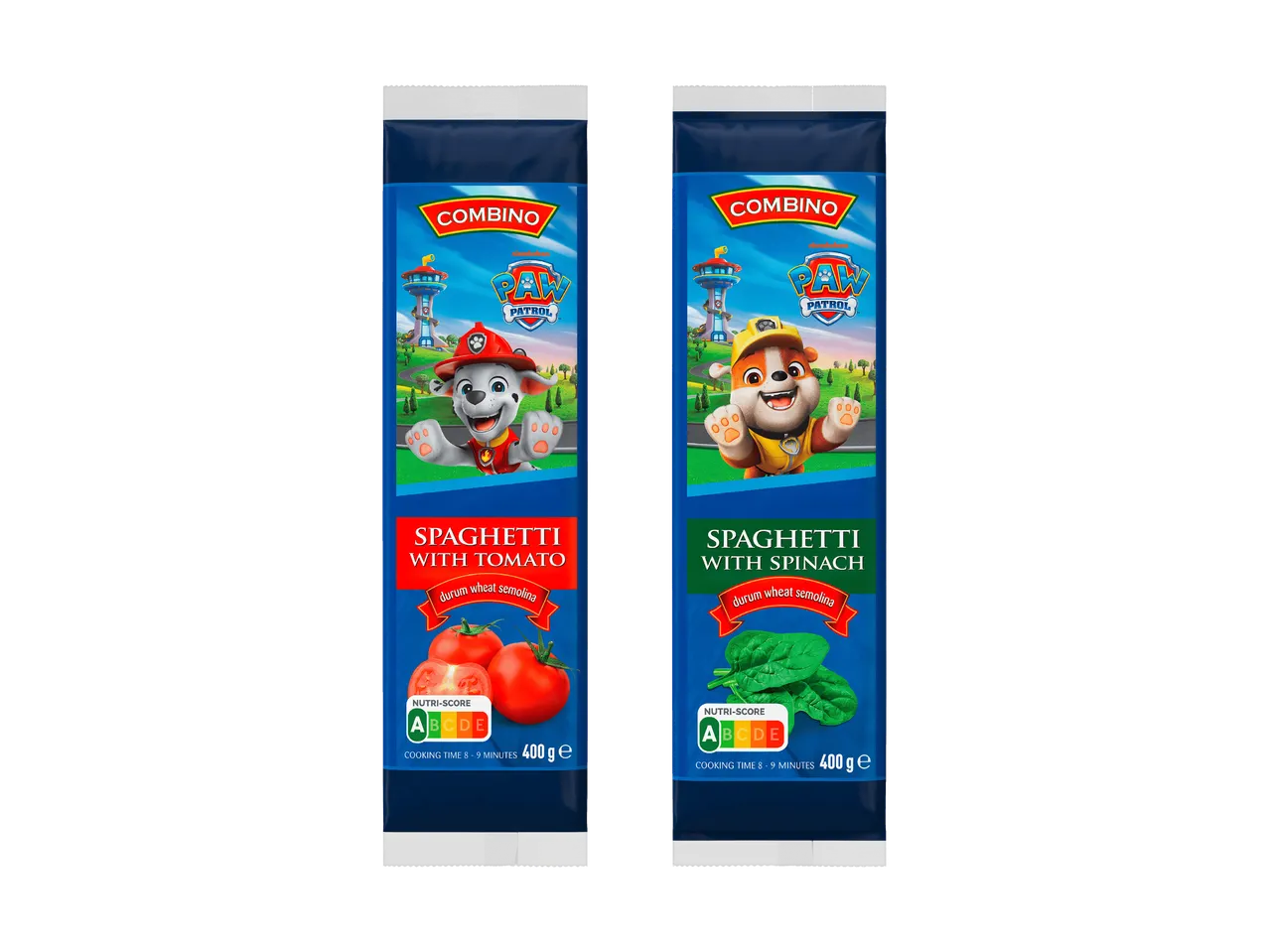Deux paquets de spaghettis pour enfants, l'un à la tomate et l'autre aux épinards.