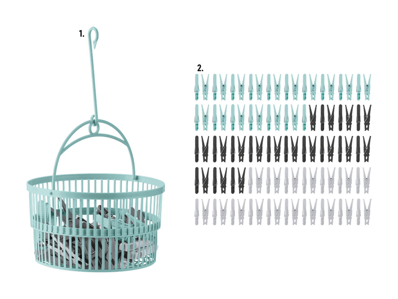 En lyseblå tøjklemmeholder med tøjklemmer i forskellige farver.