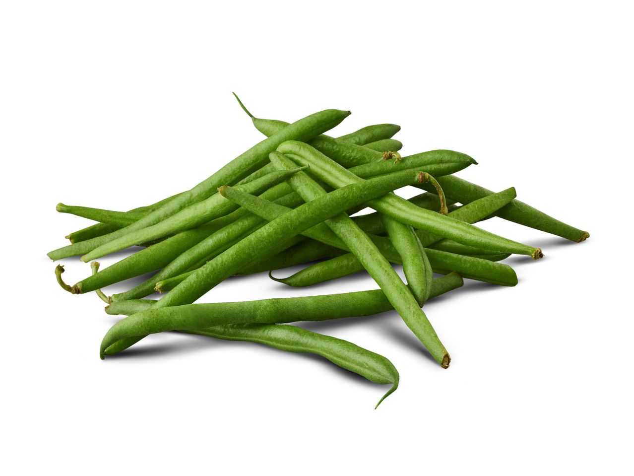 A pile of fresh green beans on a white background.