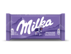 Paarse melkchocoladereep met een koe en bergen, met voedingsinformatie.