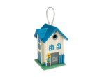 Ein niedliches, blaues Vogelhaus im Stil eines kleinen Hauses mit der Aufschrift 'Home Sweet Home'.