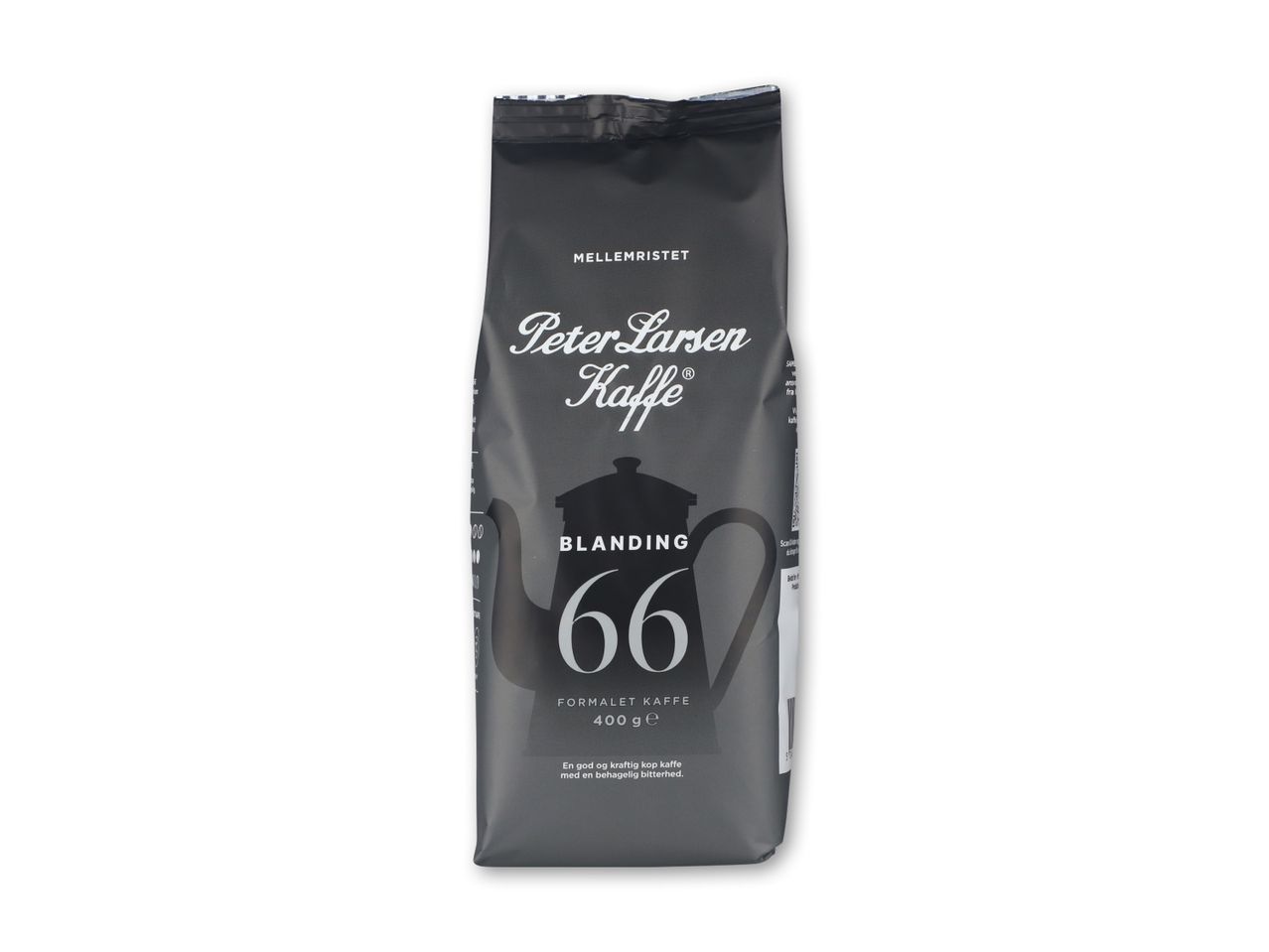 Pose med Lavazza Café 66 kaffe.