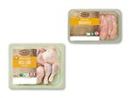 To pakker Vilstrupgård kyllingeprodukter: inderfilet og hele lår.