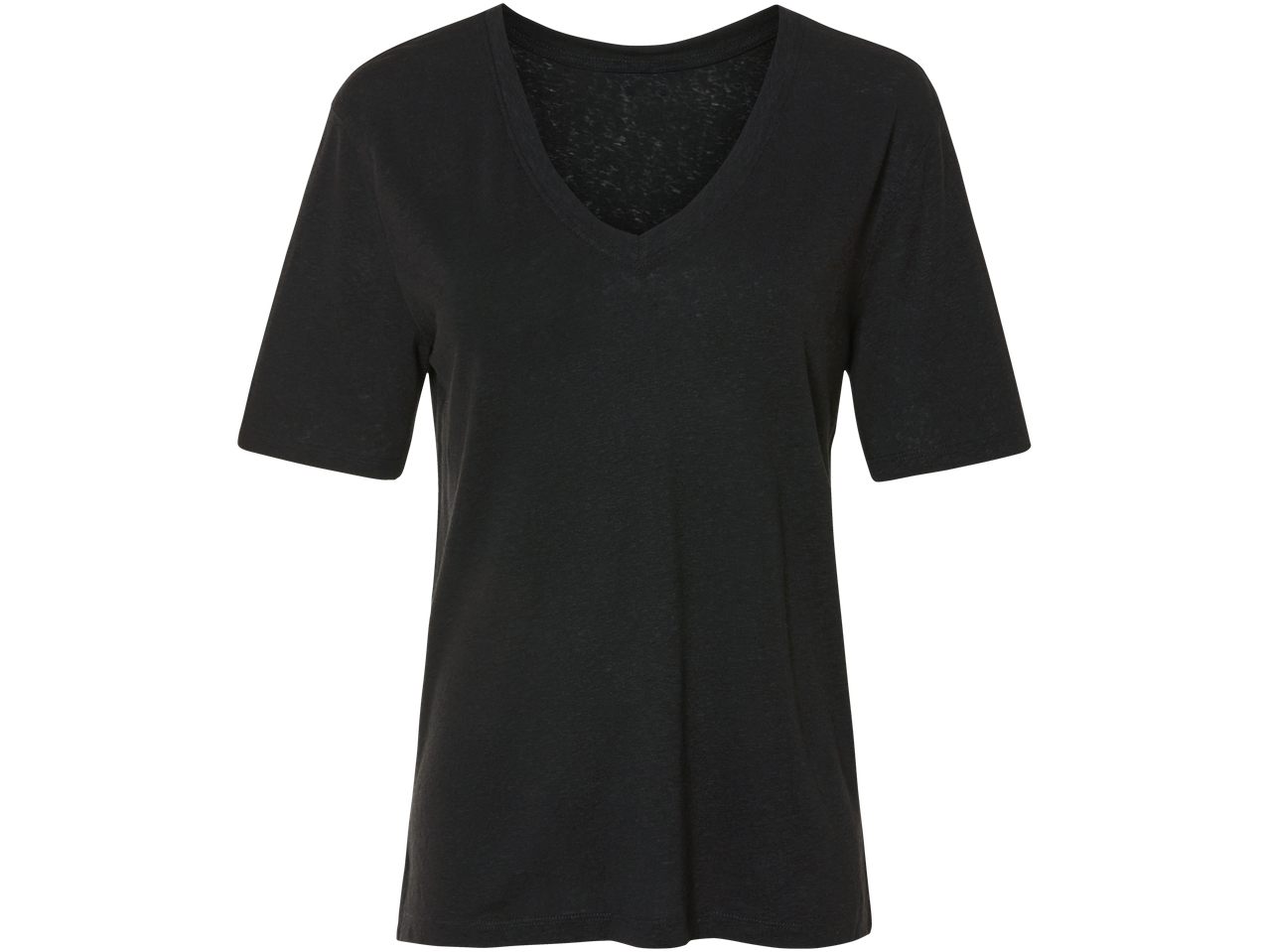 Uma camiseta preta de linho com decote em V.