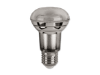 Eine einzelne LED-Glühbirne mit einem silbernen Sockel und einem klaren, strukturierten Glaskopf.