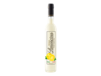 Garrafa de Limoncino Crema, um licor de limão italiano.