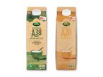 To Arla A38 mælkeprodukter: økologisk naturel 0,4% og økologisk ymer 3,5%.