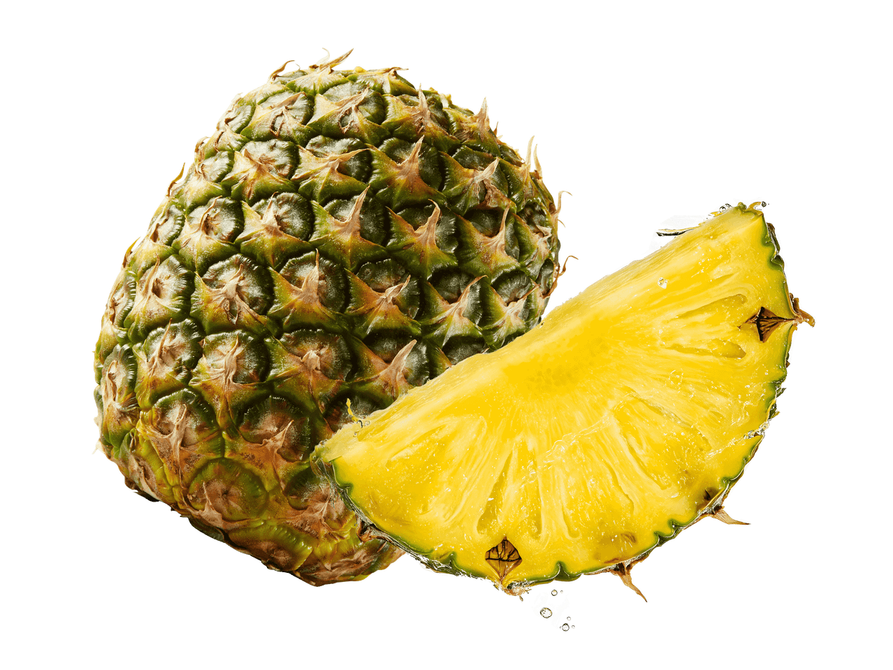 Ananas ja viipale mustalla taustalla.