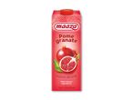 Rød granatæblejuice i en karton med teksten 'Pomegranate Juice drink'.