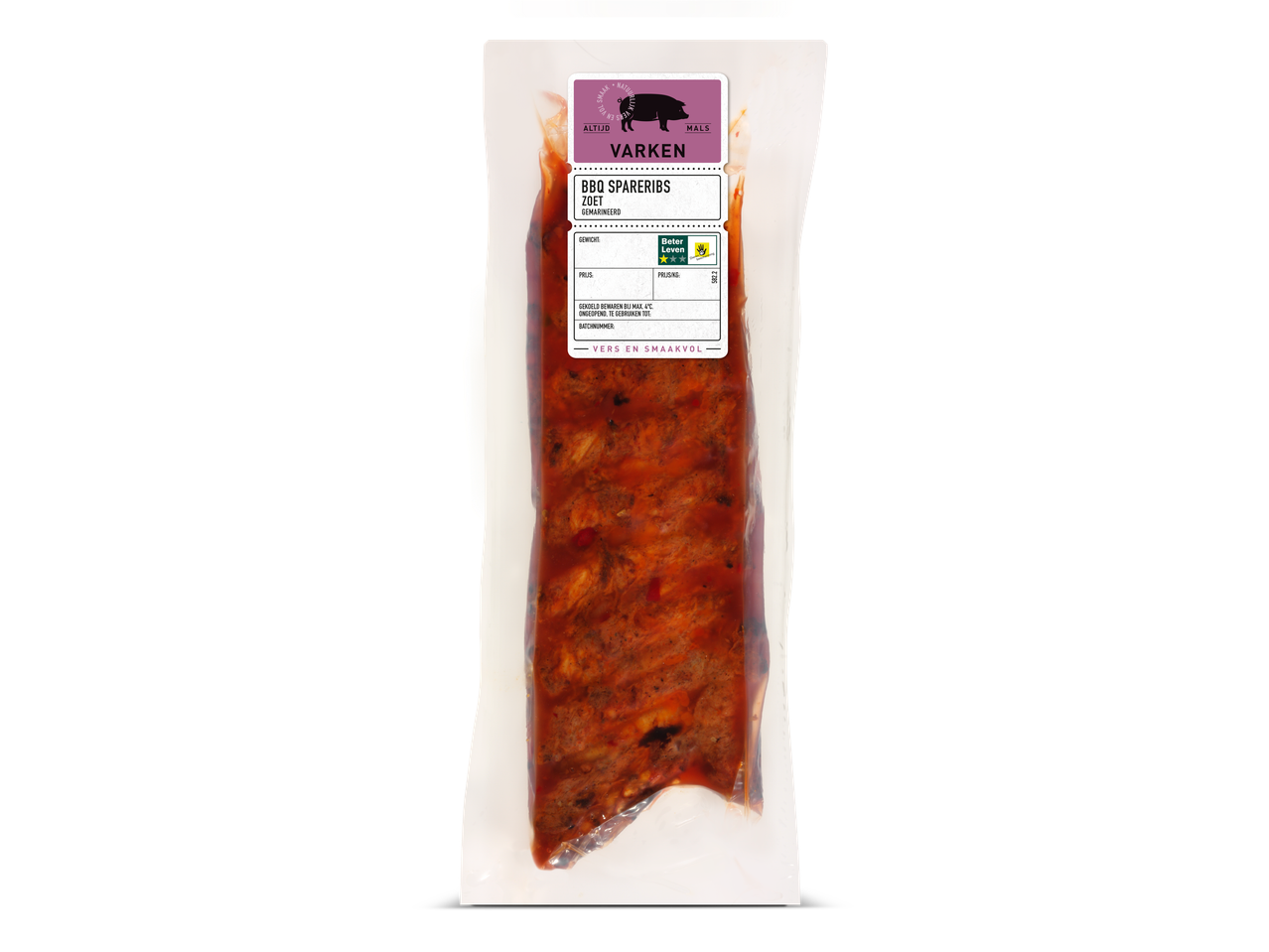Verpakte, gemarineerde BBQ-spareribs met etiket dat varkensvlees en het Beter Leven-keurmerk aangeeft.