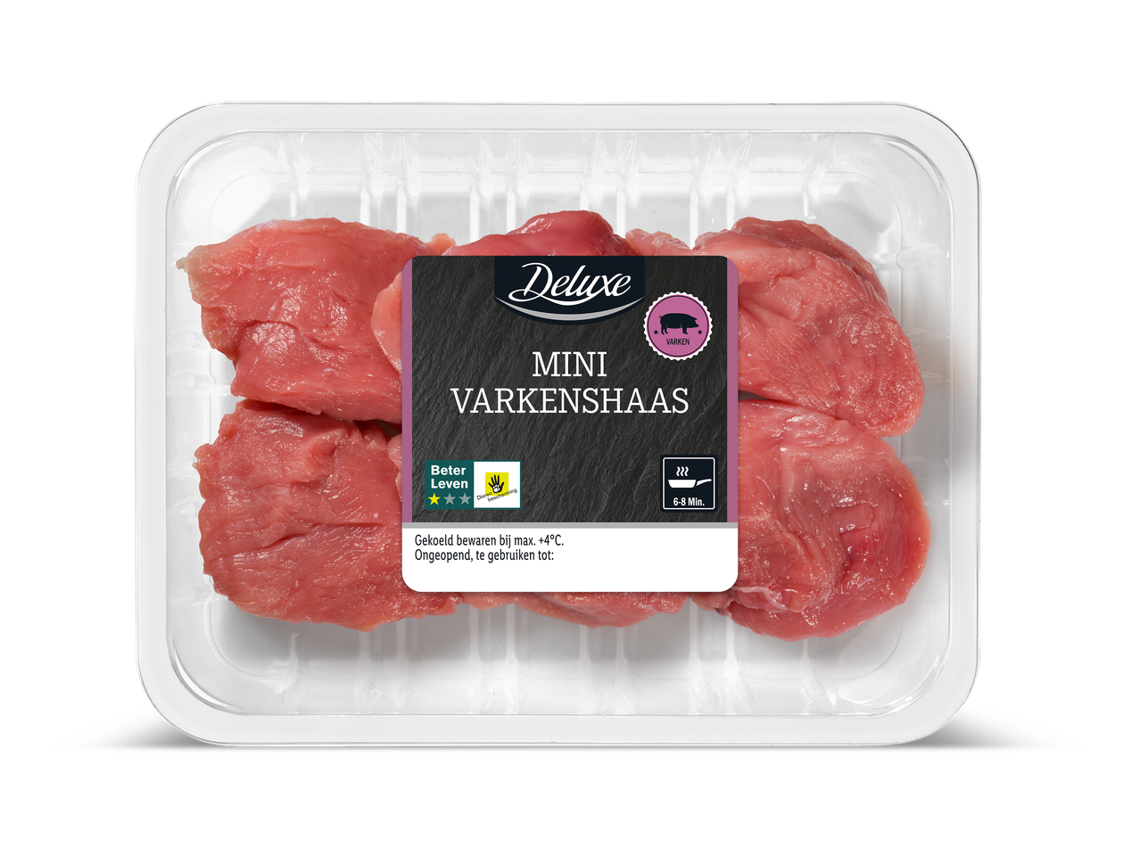 Verpakking met mini varkenshaasjes, met een label dat aangeeft dat het gekoeld bewaard moet worden en 6-8 minuten bereidingstijd.