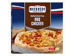 Pizza McEnnedy BBQ poulet surgelée, croûte farcie.