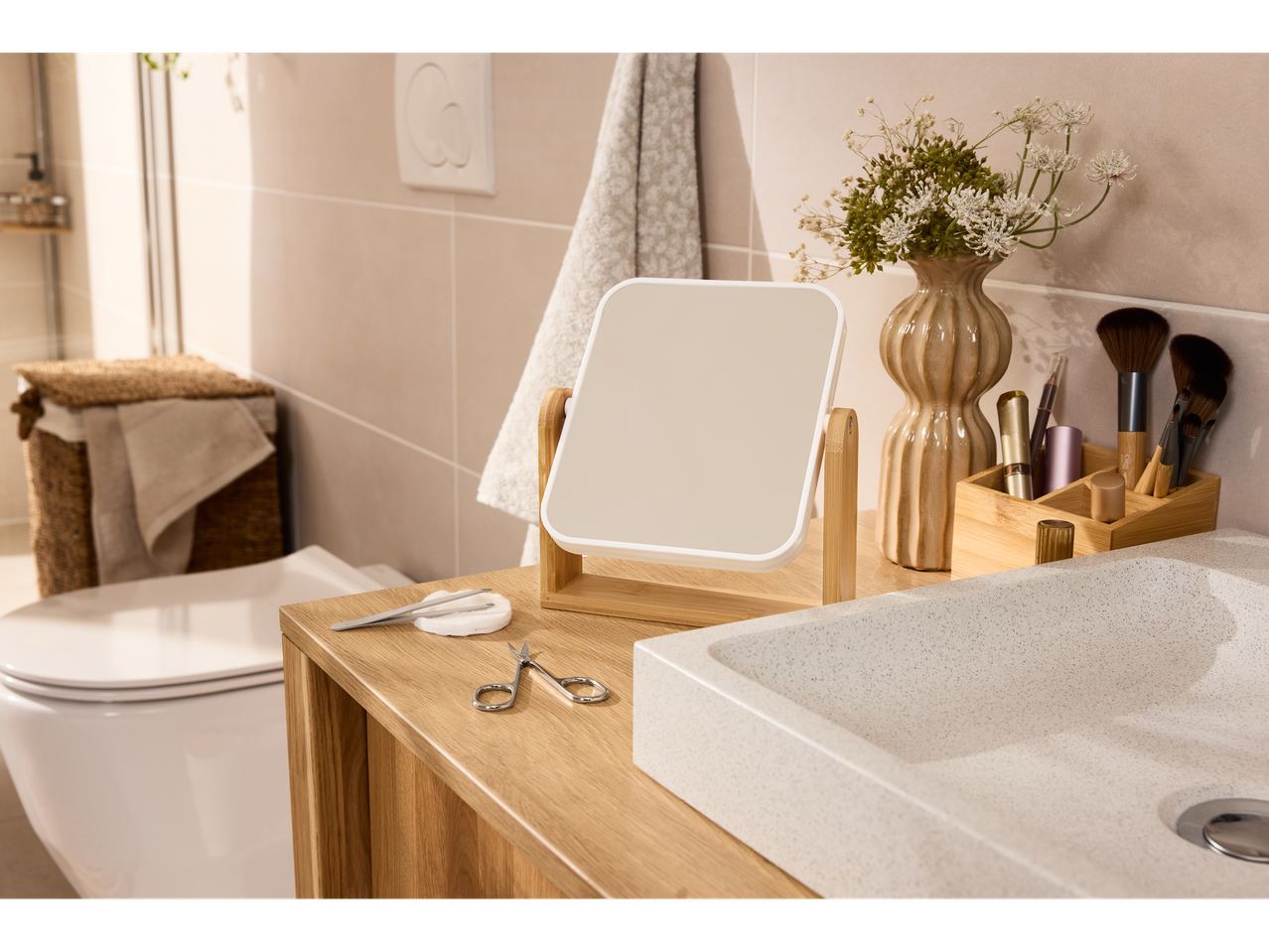 LIVARNO kupaonski ormarić s ogledalom, umivaonikom i organizatorom za šminku