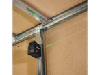 Nível a laser Parkside PLLP 360 em uso em construção.