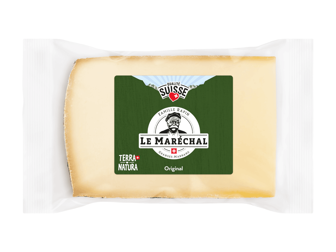 Un bloc de fromage Le Maréchal emballé dans du plastique transparent.