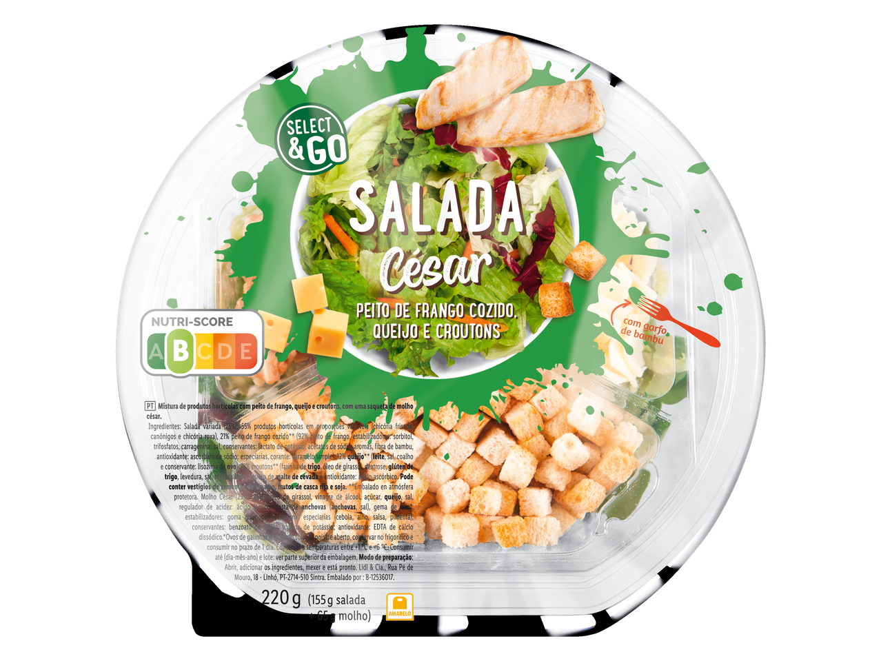 Salada César Chef Select com frango, queijo e croutons.