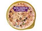 CHEF SELECT Pizza Bacon, Cogumelos e Azeitonas, cozida em forno de pedra, na embalagem.