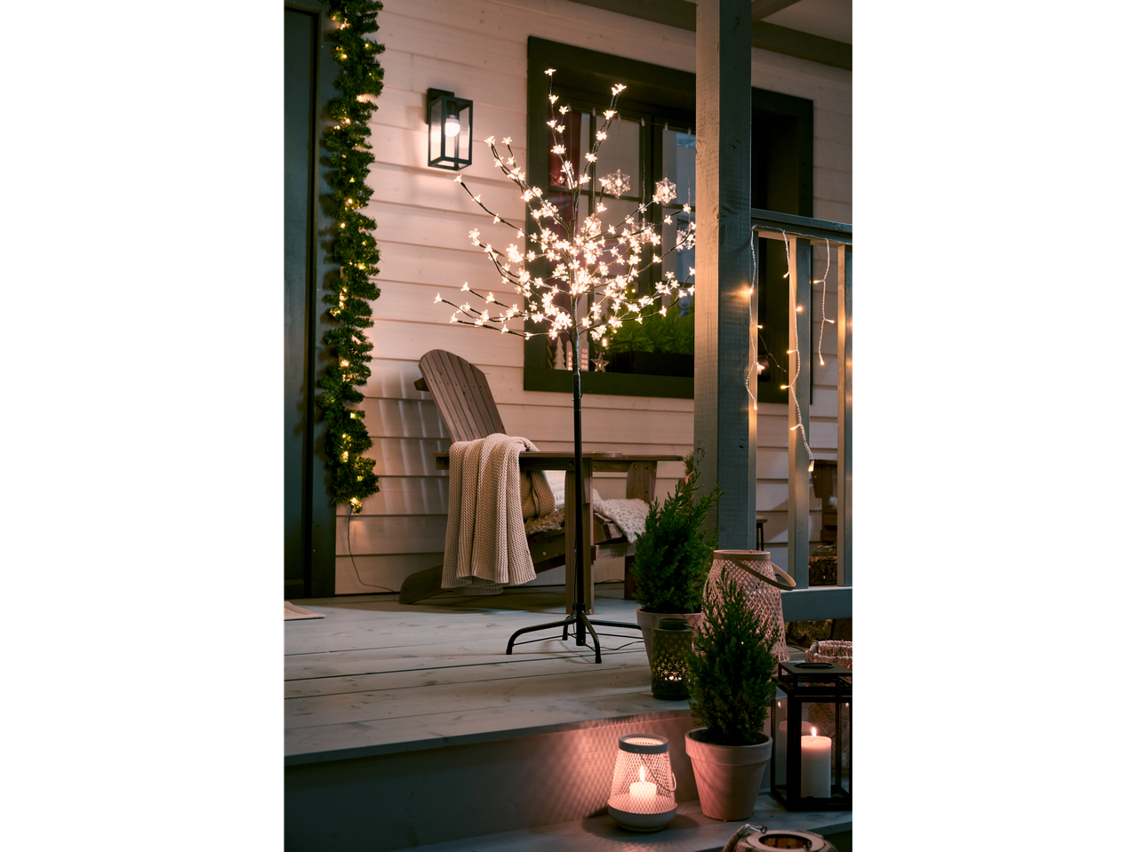 LIVARNO home LED Light Tree on a cozy porch with festive decorations