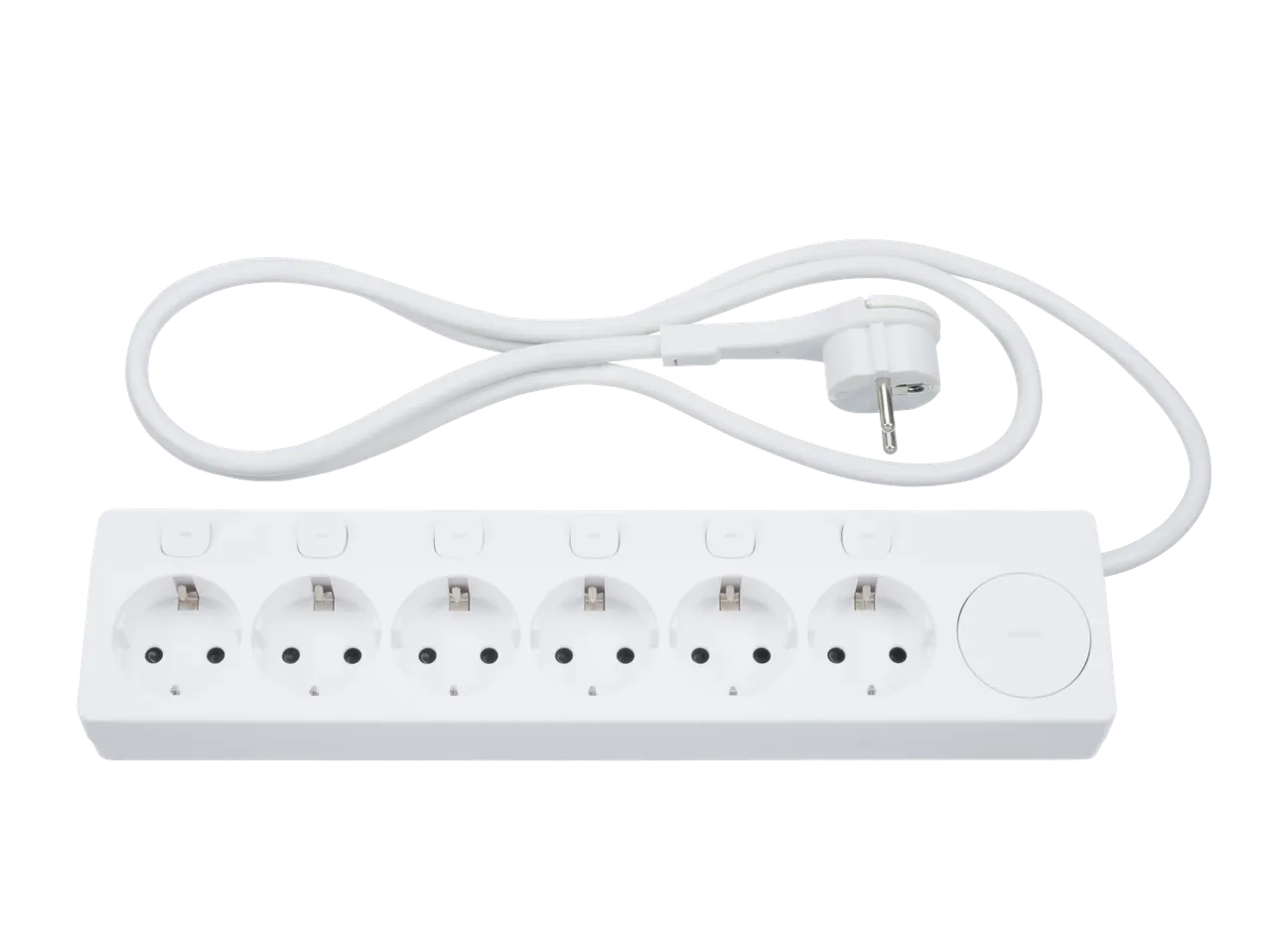 Tronic® 6 lizdų ilgiklis su baltu laidu ir kištuku juodame fone.