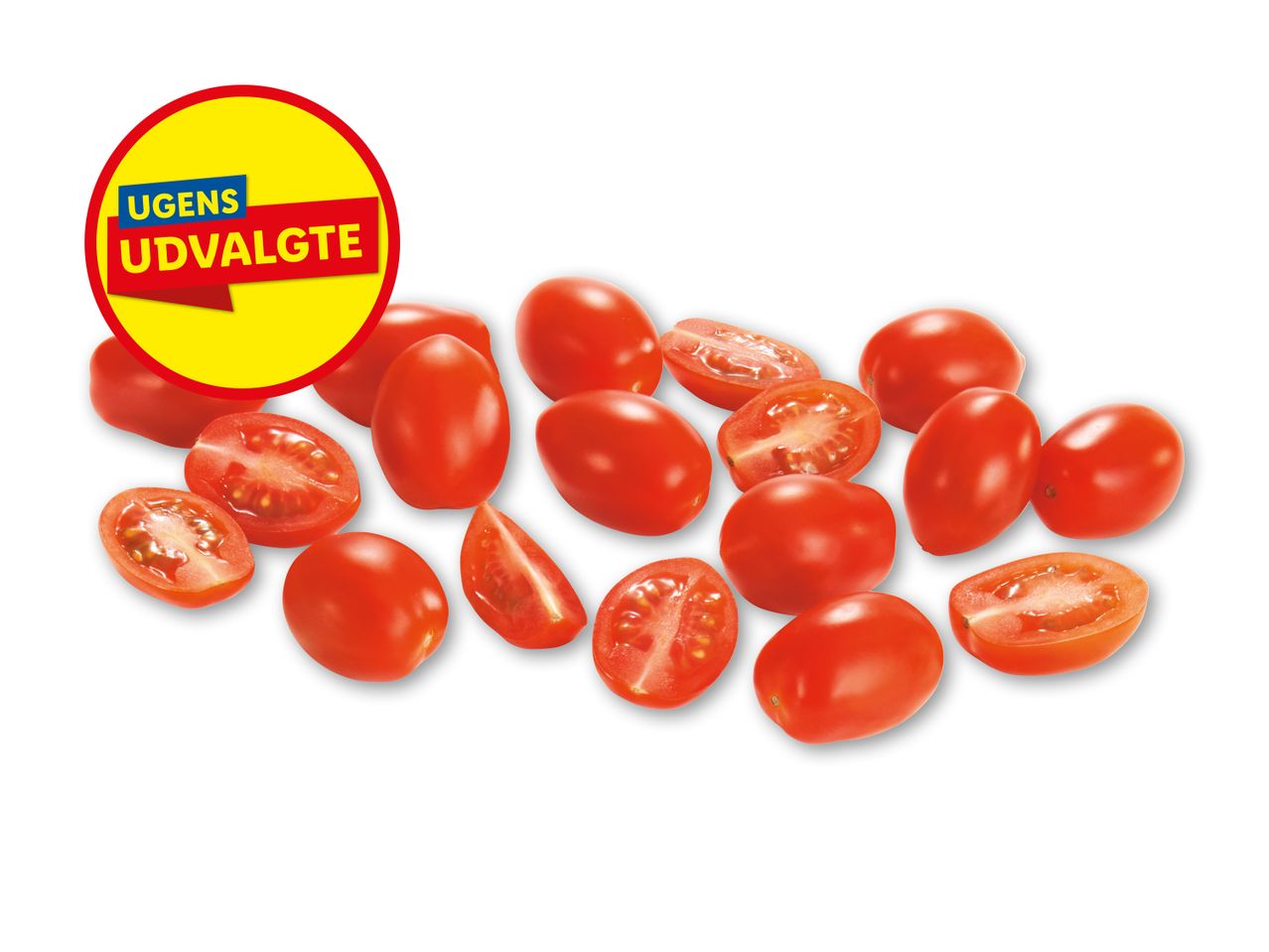 En samling af friske, røde cherrytomater, nogle hele og nogle skåret i halve, med et gult mærke.
