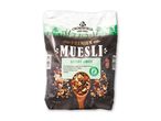 Muesli med luksusfrugt i en 750g pose, med tørret frugt og fuldkorn.