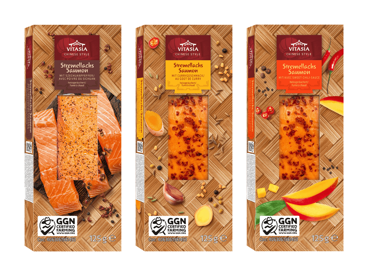 Drei Packungen heißgeräucherter Lachs in den Geschmacksrichtungen Szechuanpfeffer, Curry und Sweet-Chili-Sauce.