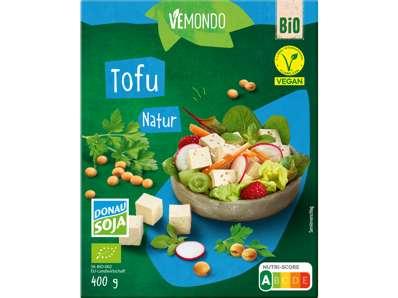 VEMONDO Bio Tofu Natur Verpackung mit einem Tofusalat in einer Schüssel und losen Sojabohnen.