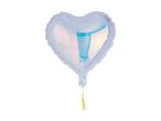 En pastelblå, hjerteformet ballon med holografisk effekt.