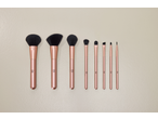Conjunto de 8 pincéis de maquilhagem Cien Beauty com cabos em ouro rosa.
