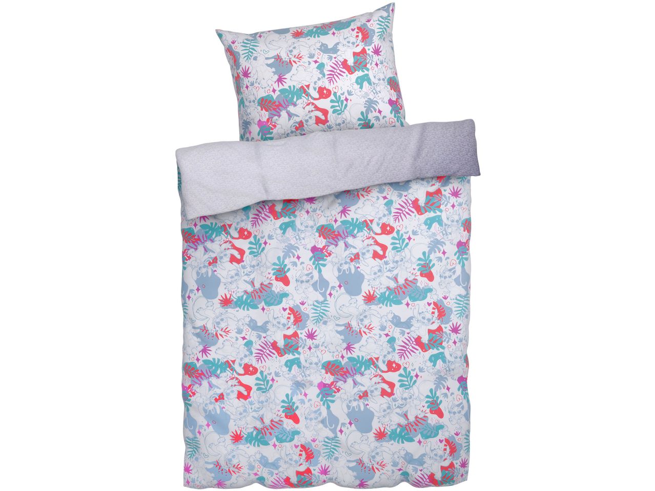 Lilo & Stitch themed duvet cover and pillowcase set.