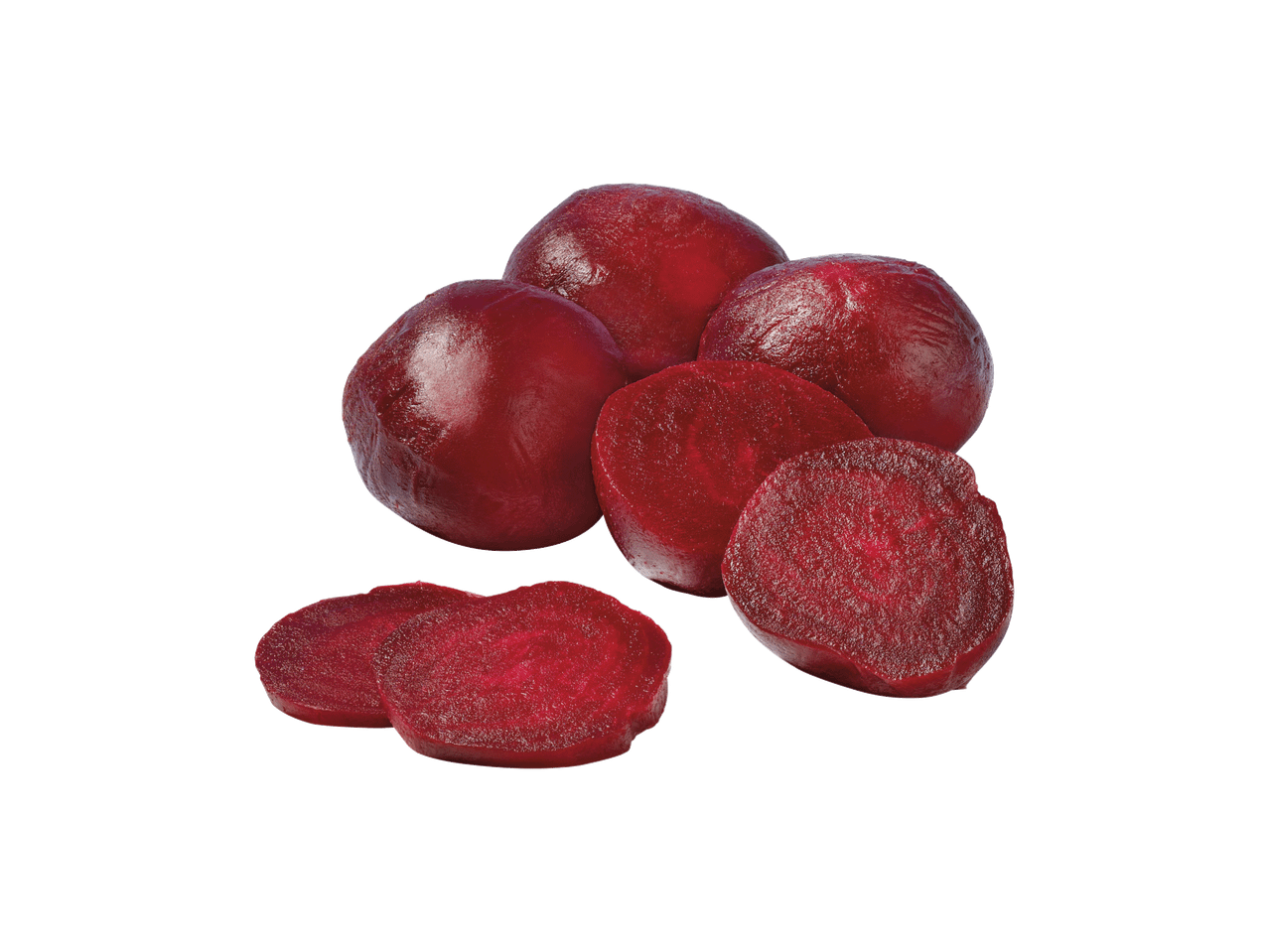 Kooritud ja viilutatud peedid mustal taustal