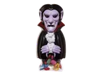 Helovino vampyro figūrėlė su šokoladiniais sagomis.