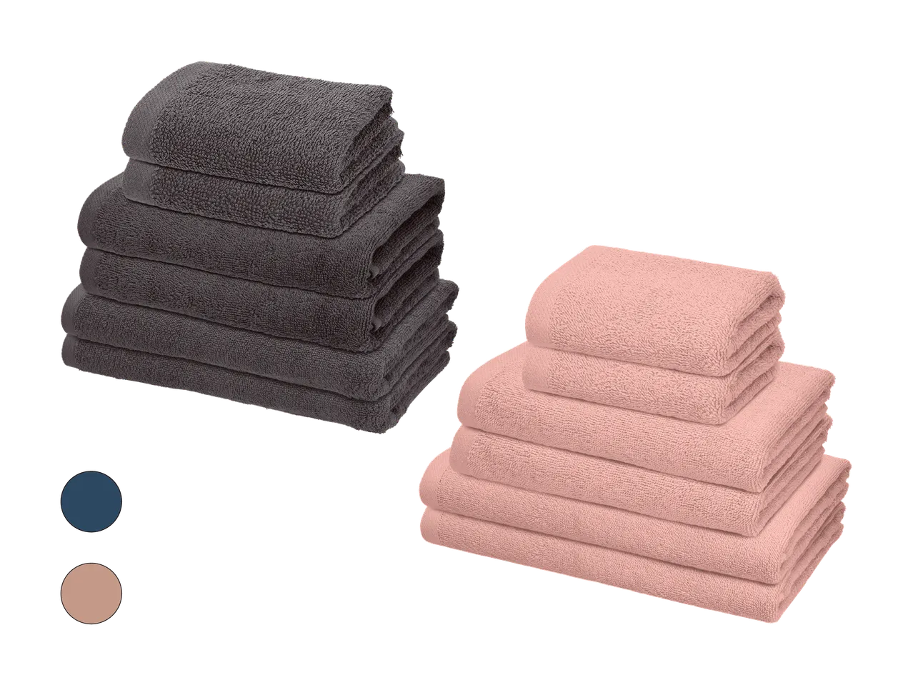 Piles de serviettes grises et roses sur fond noir, avec des échantillons de couleur bleu et rose.
