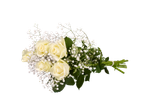 Buchet festiv de trandafiri albi cu flori de gipsophilă.