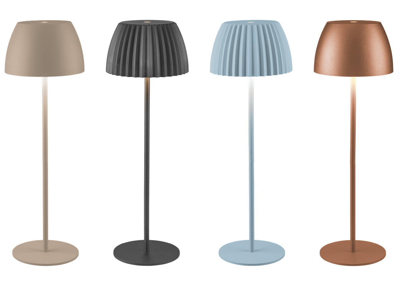 Fyra golvlampor i olika färger: beige, mörkgrå, ljusblå och koppar.