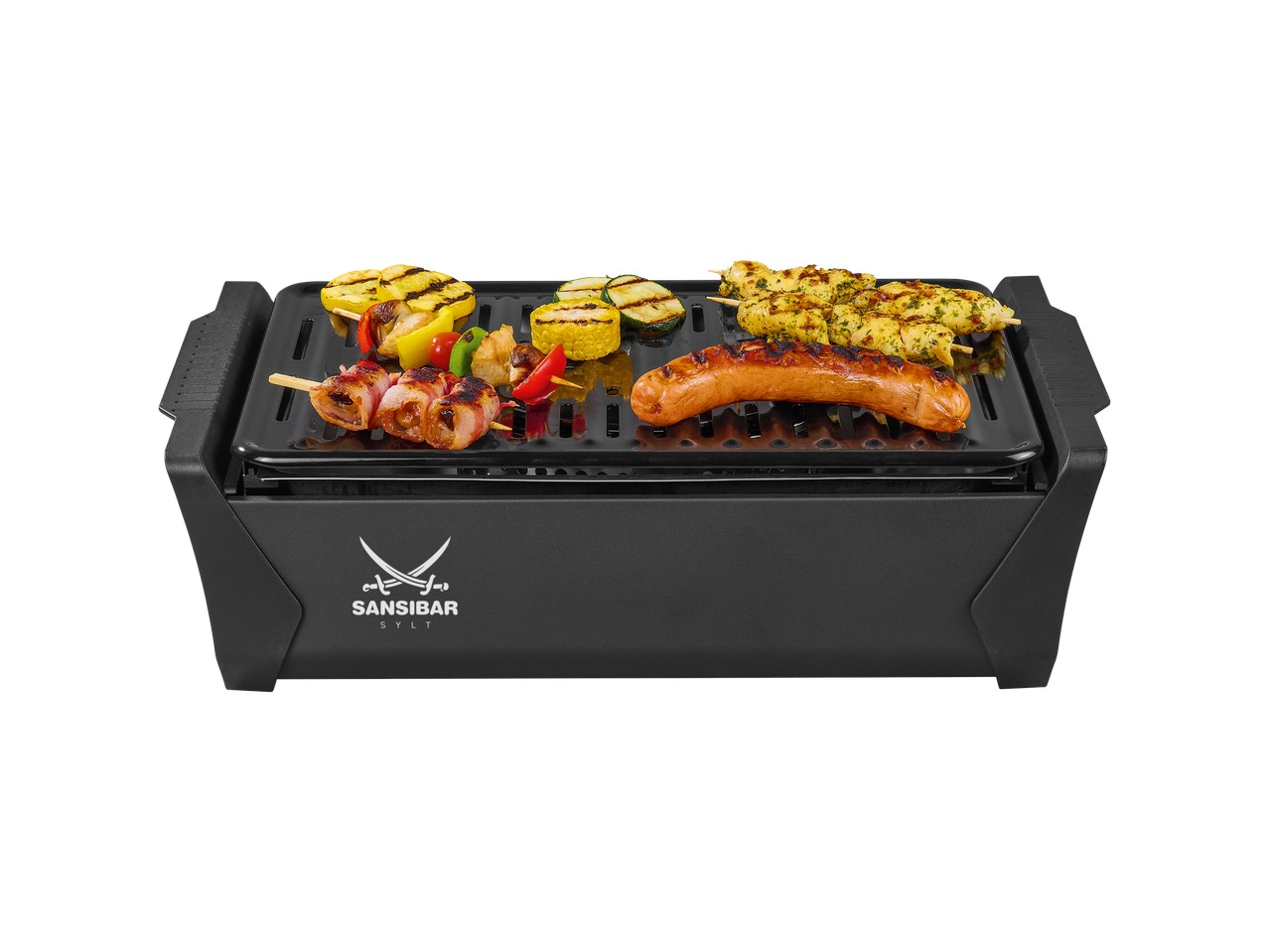 Sansíbar Sylt Grill mit Wurst, Spieße und Gemüse.