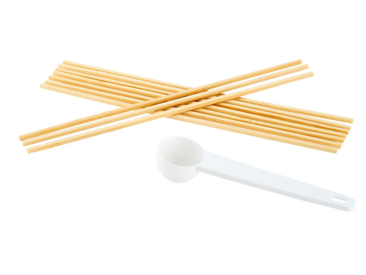 Бамбукови пръчици и бяла мерителна лъжица за Silvercrest® Уред за захарен памук.
