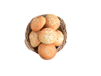 Pãezinhos em uma cesta.