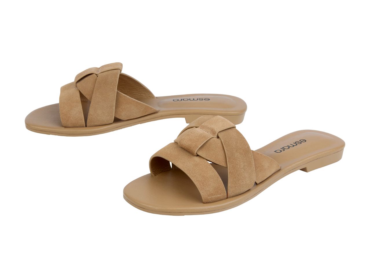 Et par beige lædersandaler med krydset rem.