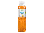 Бутилка напитка с кокос и манго, с етикет Nutri-Score D и веган сертификат.