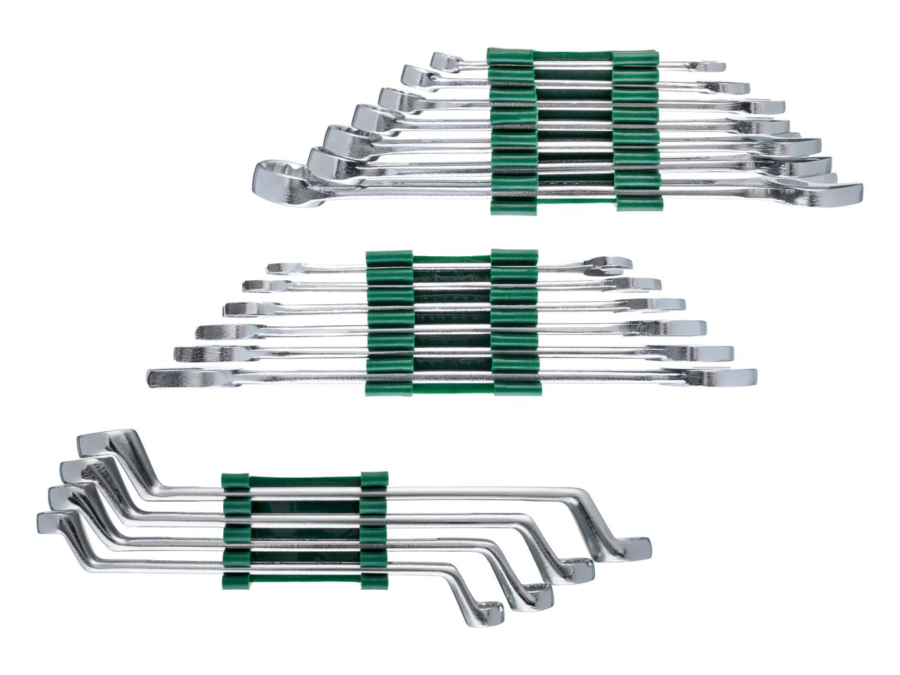 Drei Sets von Ringschlüsseln in verschiedenen Ausführungen, mit grünen Haltern