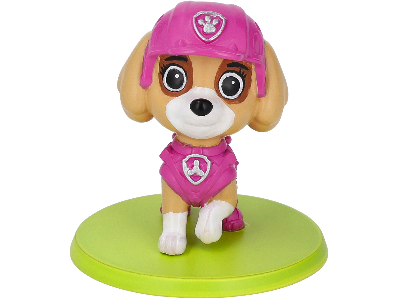 Roze hondenbeeldje met helm en uniform, op een groene basis.