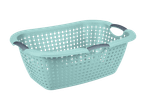 Lyseblå vasketøjskurv med grå håndtag og perforeret design.