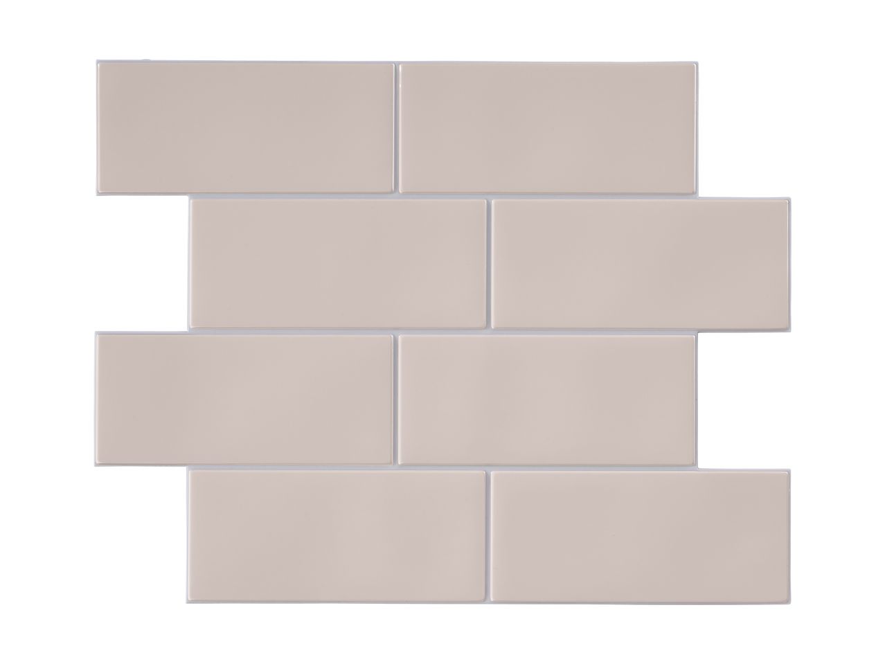 Beige rektangulære fliser arrangeret i et forskudt mønster.