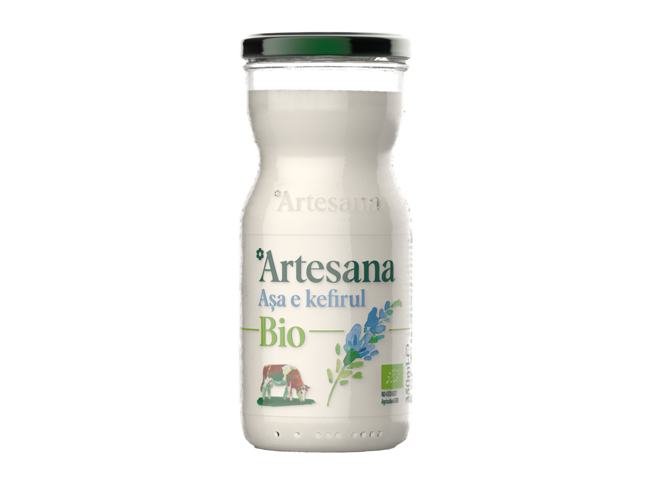 Kefir de vacă ecologic Artesana într-o sticlă de sticlă cu capac verde, cu design de vacă și floral.
