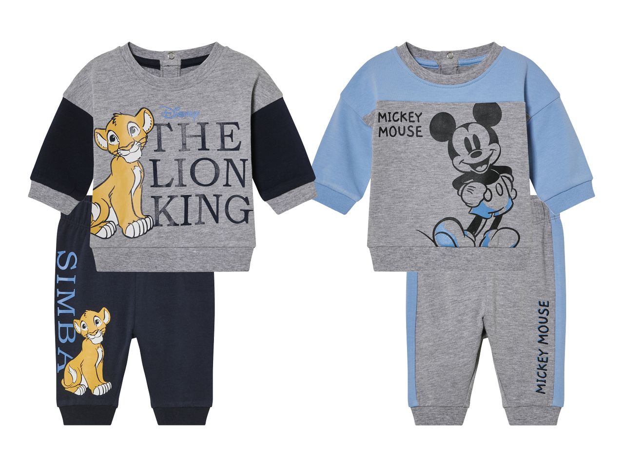 Zwei Baby-Sets mit Disney-Motiven: Der König der Löwen und Mickey Maus.