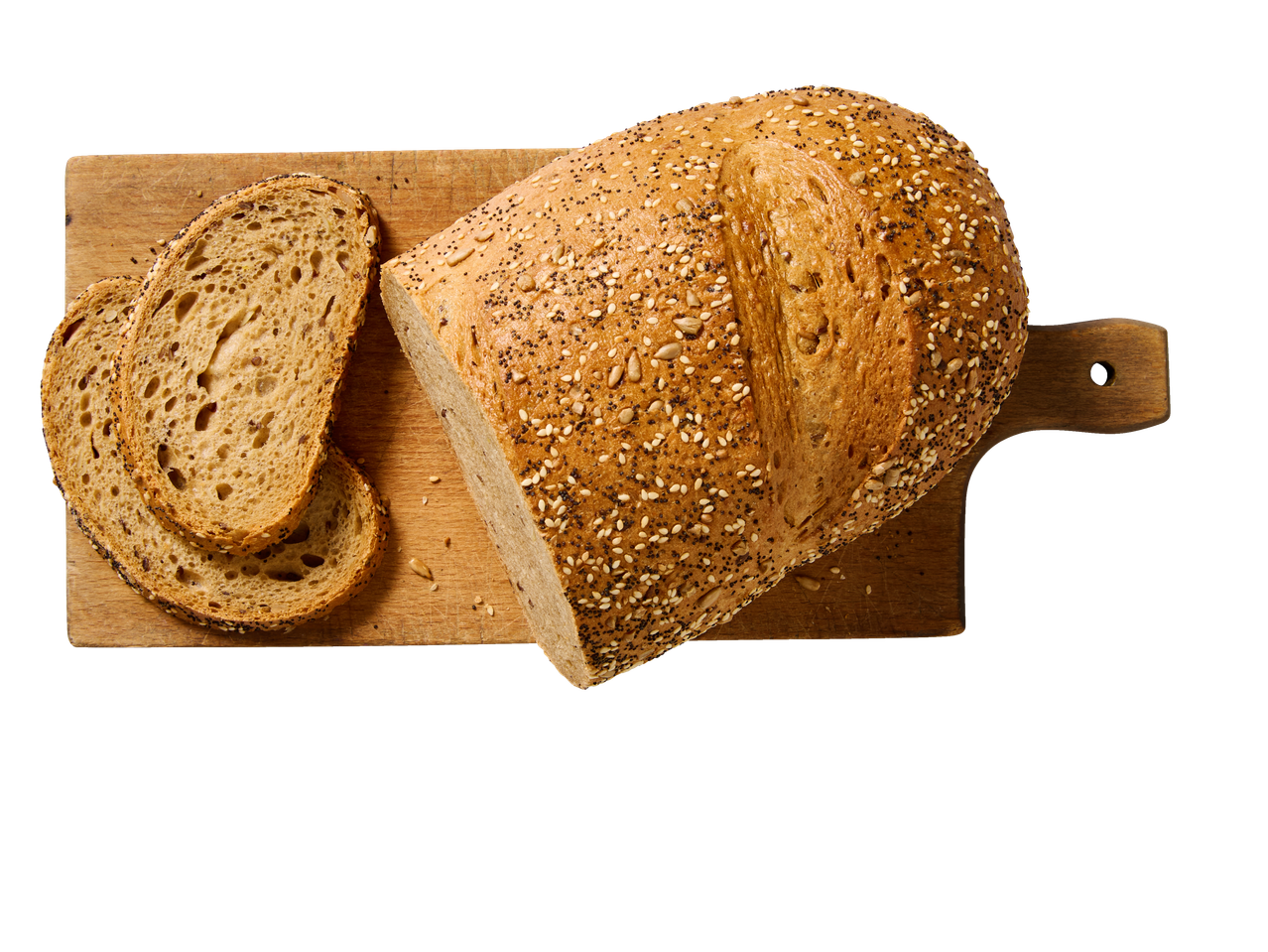 Meergranenbrood met sesam-, maanzaad en zonnebloempitten, met twee gesneden sneetjes, op een houten plank.