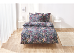 Floral bedding set.
