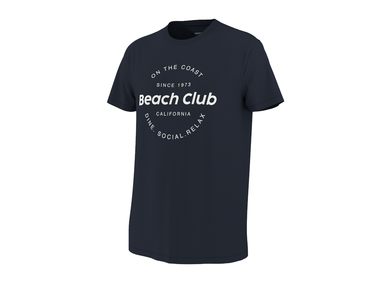 Тъмносиня тениска с бял надпис 'ON THE COAST SINCE 1973 Beach Club CALIFORNIA DINE. SOCIAL. RELAX'